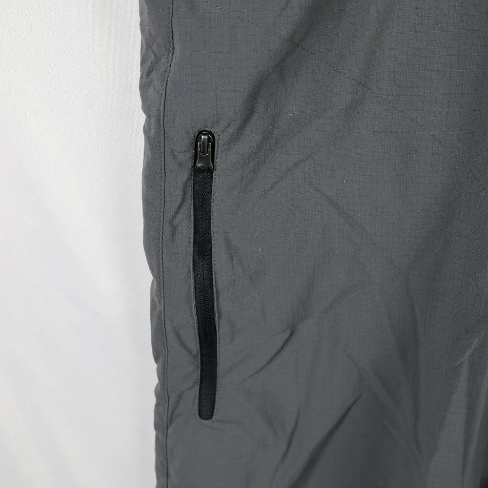 Magellan Outdoors Shorts Mens 42 Nylon Hiking Zip Pocket Lightweight Outdoor Tra